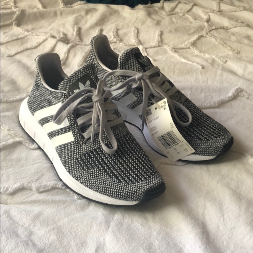 Adidas swift runs